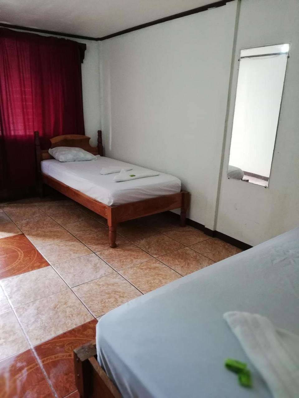 Hostel Orozco - Costa Rica Río Cuarto Buitenkant foto