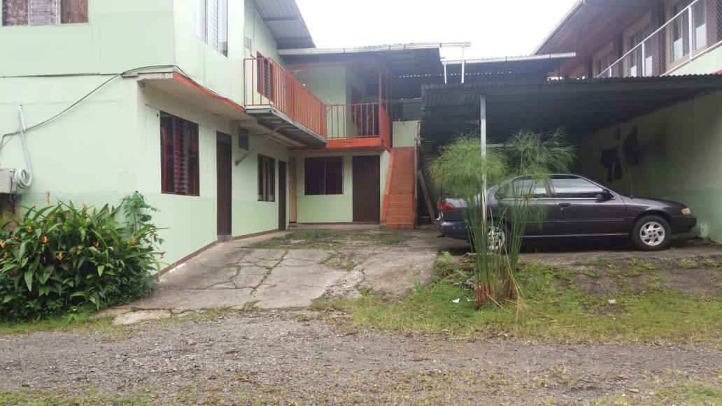 Hostel Orozco - Costa Rica Río Cuarto Buitenkant foto